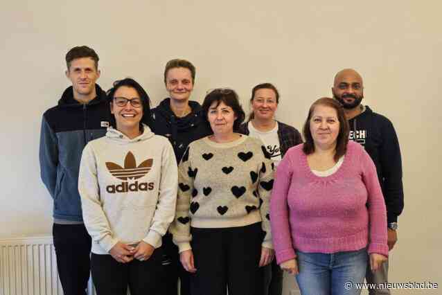 Rusthuisbewoners genieten van verwenmoment dankzij cursisten van de opleiding zorgkunde