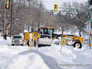 Letters: Big snow piles left after grading makes Saskatoon less safe