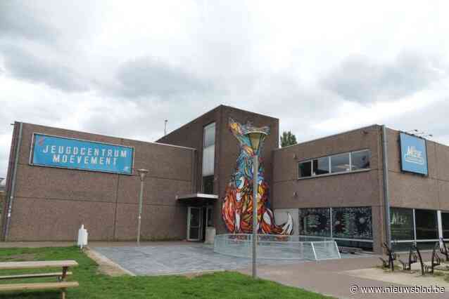 Jeugdcentrum Moevement krijgt nieuw terras met drankfontein