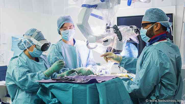 Apple Vision Pro headset becomes tool in operating room