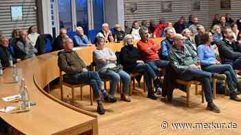 Zustimmung und Kritik: Viele Bürger bei Infoveranstaltung zu neuem Baugebiet in Hebertshausen