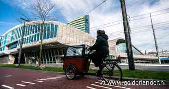 Meike kan haar bakfiets niet kwijt op Arnhem Centraal: ‘Ik overweeg nu vaker de auto te pakken’