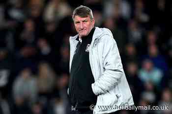 Hull FC coach Tony Smith slams Match Review Panel's 'punish' approach and calls for tolerance