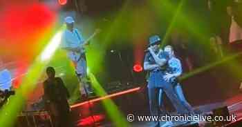 'He was loving it': Leesa from South Shields on her dance with Ne-Yo after going viral