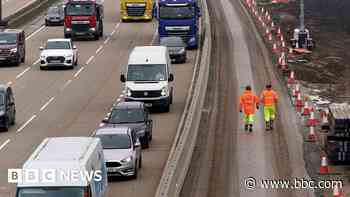 Drivers told to 'take the train' during M25 closure