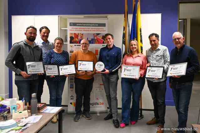 Vriendelijkste handelaars van gemeente worden in de bloemetjes gezet