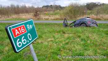 112-nieuws: auto in de berm • drugs en wapens in huis ontdekt