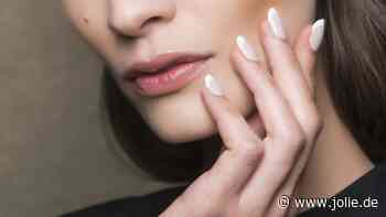 In vs. out French Nails: Diese Nagel-Designs sind angesagt und diese nicht