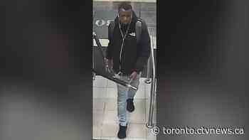 Suspected shoplifter threatened security guards with knife, assaulted one of them at Vaughan LCBO: police
