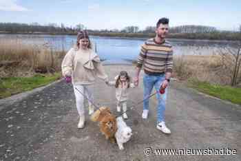 DIT GEVEN ZIJ UIT. “Liever vijf goedkope broeken dan één dure, maar op één ding besparen we nooit”