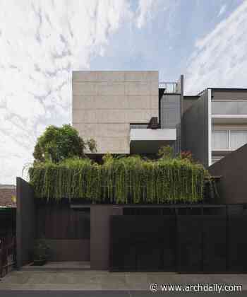 D House / studiokian