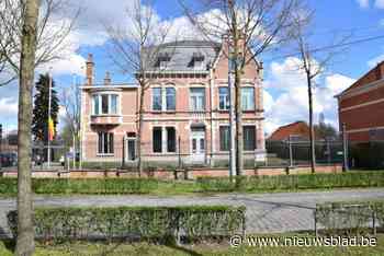 Gemeentelijke zalen gemoderniseerd met beamers en tv-schermen