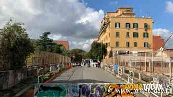 Lavori in partenza al ponte di via Giulio Rocco, chiuso da otto anni. Sarà abbattuto e ricostruito