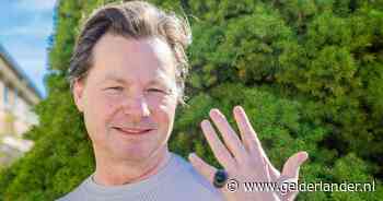 Opeens zegt de metaaldetector van Erik ‘pliep’ en vindt hij een eeuwenoude schat: ‘Ik begon te trillen’