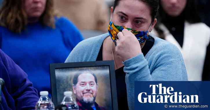 Police had cause to detain gunman before deadly Maine shooting last year – report