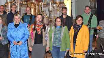 Lieder und Lichtershow zum 25-Jährigen: Fraunberger Musikgruppe All:Stars feiert Jubiläum mit einer Andacht