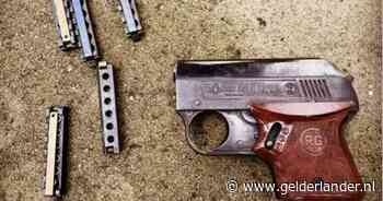 Vrouw van de burgemeester vindt uit het niets een illegaal gasalarmpistool: ‘Was niet duidelijk of het namaak of echt was’