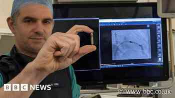 Surgeon praises 'game-changer' new-style pacemaker