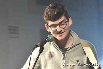 Arthur (25) zingt straks voor duizenden voetbalfans op Stayen: “Mijn droom? Het podium van Pukkelpop”