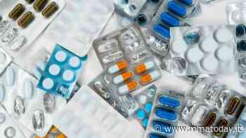 Prezzi stracciati, medicine introvabili in Italia. Così la farmacia vaticana incassa milioni