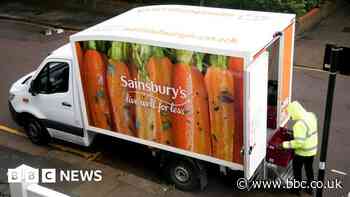 Sainsbury's deliveries cancelled over tech issues