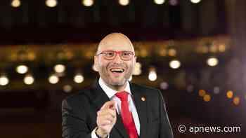 Lyric Opera Of Chicago Extends Enrique Mazzola’s Contract As Music Director