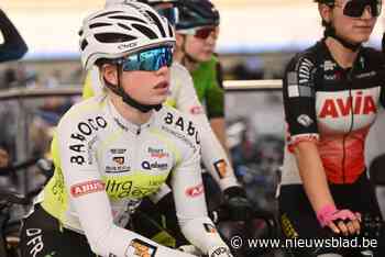 Anna Meeusen wint pelotonsprint in Kooigem
