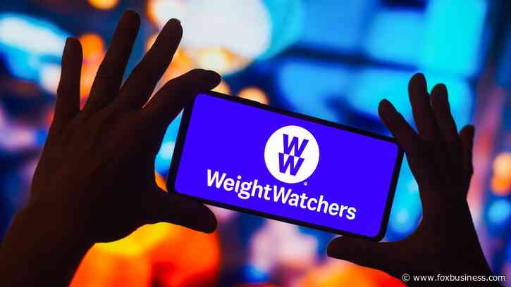 WeightWatchers CEO sends internal memo to employees as stock plummets amid Oprah exit