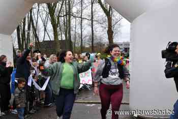 Droom gaat in vervulling voor Sofie: “Onder luid applaus laatste worden in eerste marathon”