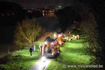 Brandweer redt drenkeling uit Kanaal
