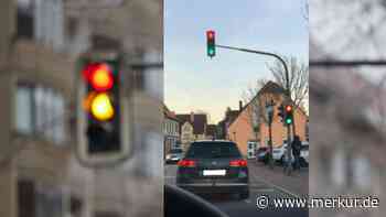 Ampel zeigt gleichzeitig Rot und Grün – Autofahrer fragt sich: „Was nun?“