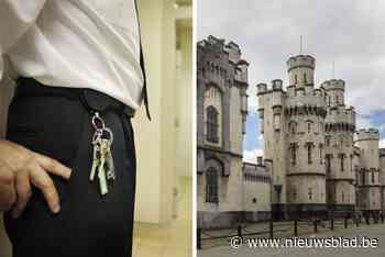 Hij schreeuwde het uit van de pijn, maar ze deed niets: cipier op non-actief na nieuw geval van mishandeling in gevangenis