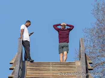 Edmonton Weather: flurries pull us back into winter, just when we thought we were out