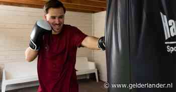 Terwijl Levi in een coma ligt, bevalt zijn vrouw van hun eerste kindje: ‘Ze wordt soms op zijn borstkas gelegd’