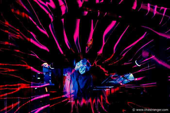 Arizona Man Turns Seattle Church into Planetarium