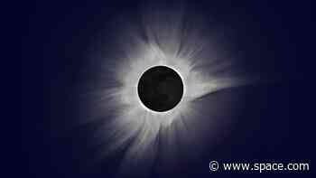 Track the April 8 total solar eclipse with SkySafari, now 80% off