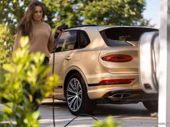 Bentley houdt langer vast aan brandstofauto's, eerste EV uitgesteld
