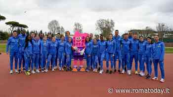 La mascotte degli Europei di Atletica Roma 2024 incontra gli atleti azzurri delle staffette