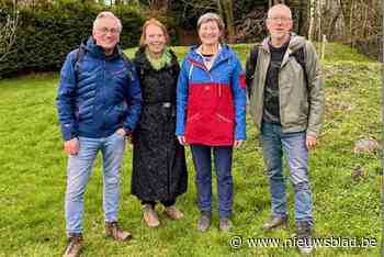 Viertal wandelt stuk van Camino naar Compostela, ten voordele van … El Camino Bekegem