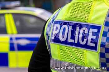 Stabbed boy, 14, takes himself to south London hospital