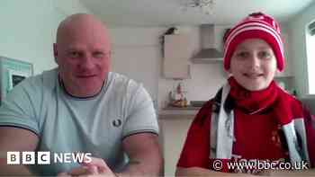 Young Man Utd fan's tears of joy touch millions