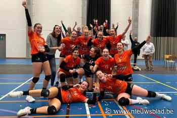Elke Coens viert met VKt Torhout B de titel in Promo 1: “Een plezier om met zo’n groep te mogen werken”