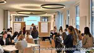 Politische Bildung in Bad Liebenzell: Leistungsdruck und Mobbing beklagt