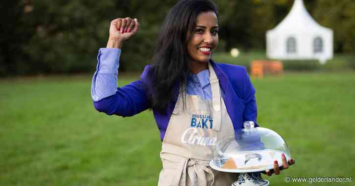Aruna (47) verloor haar baan na ongeluk, nu is ze winnaar van ‘Heel Holland Bakt’: ‘Ik was toe aan iets leuks’