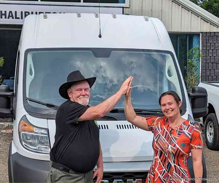 New cargo van gives local food bank hub access to way more food