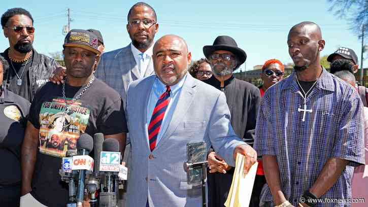 Former Mississippi sheriff’s deputy gets 20 years for torturing 2 Black men