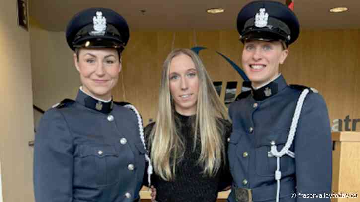 Chilliwack RCMP honours off-duty Abbotsford police officers, paramedic for water rescue at Cultus Lake