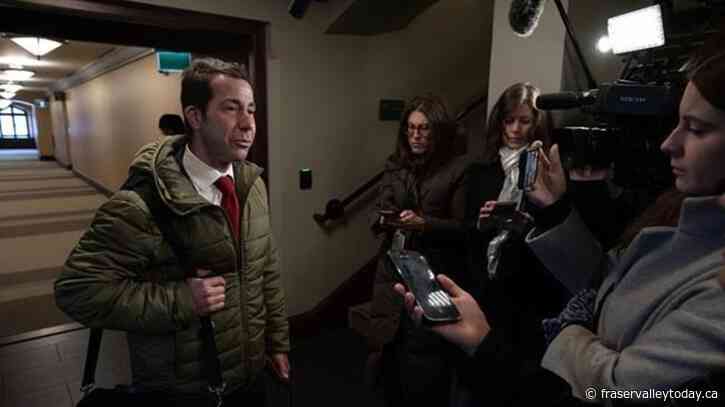 MP Housefather ‘reflecting’ on future with the Liberals after Middle East motion vote