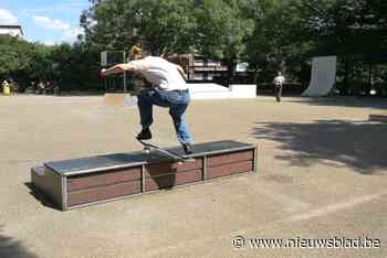 Jongeren tekenen mee nieuw betonnen skatepark uit