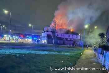 Wood Lane, Dagenham pub fire: Met Police issue statement